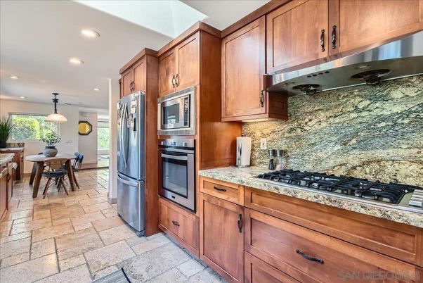 Dining room, Interior, Kitchen, Pendant Lights, Recessed Lighting