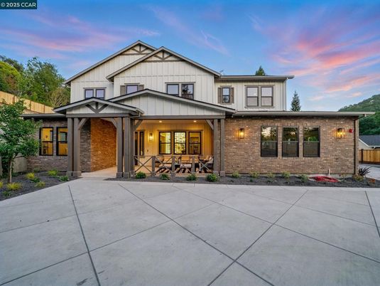 Exterior, Facade, Brick Facade, Farmhouse