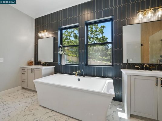 Bathroom, Free Standing Baths, Interior, Marble