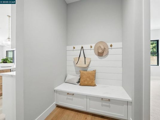 Interior, Pendant Lights, Wood Texture Flooring