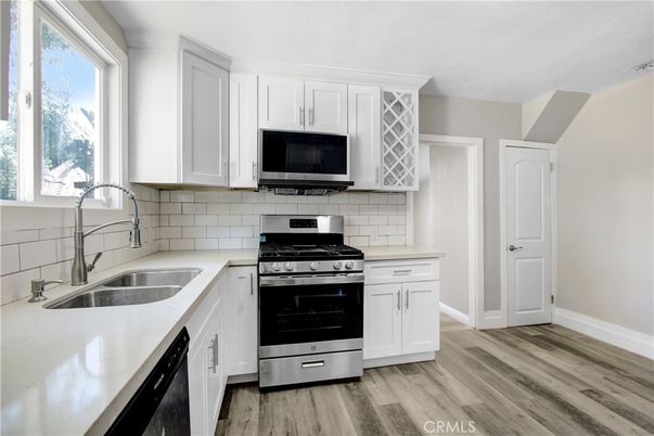 Interior, Kitchen, Stainless Steel Appliances, Wood Texture Flooring