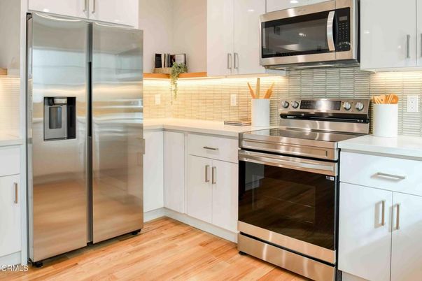 Interior, Kitchen, Stainless Steel Appliances, Wood Texture Flooring