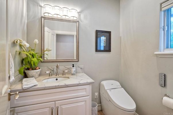Bathroom, Interior, Tile Countertops