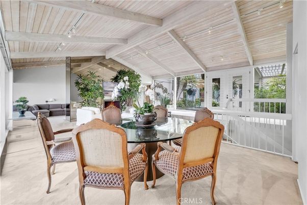 Dining room, Interior, Living room, Recessed Lighting