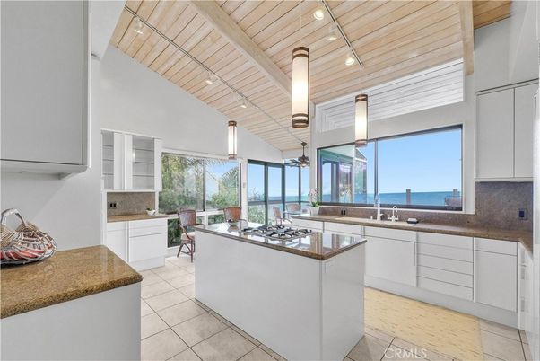 Interior, Kitchen, Pendant Lights, Recessed Lighting, Water, Wooden Ceilings