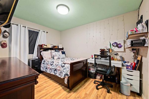 Bedroom, Home Office, Interior, Wood Texture Flooring