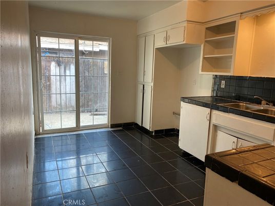 Interior, Kitchen, Tile Countertops