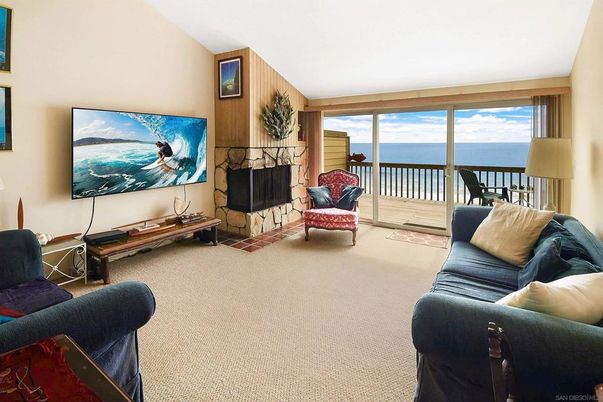 Fireplace, Interior, Living room, Water