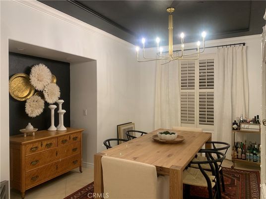 Chandelier, Dining room, Interior, Recessed Lighting