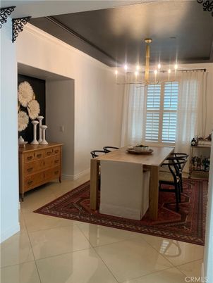 Chandelier, Dining room, Interior