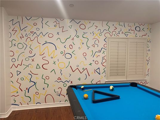 Billiard Table, Game Room, Interior, Wood Texture Flooring