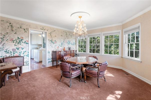 Chandelier, Dining room, Interior
