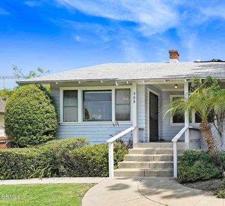 Exterior, Facade, Ranch