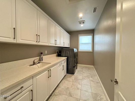 Interior, Recessed Lighting, Washer