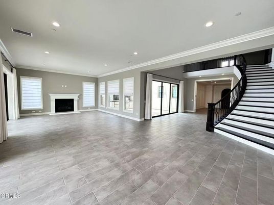 Empty room, Fireplace, Interior, Recessed Lighting