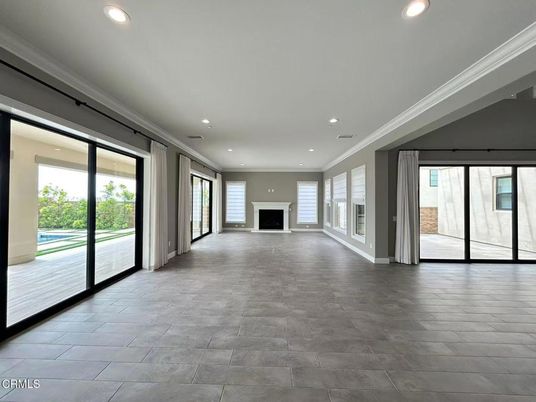 Empty room, Fireplace, Interior, Recessed Lighting