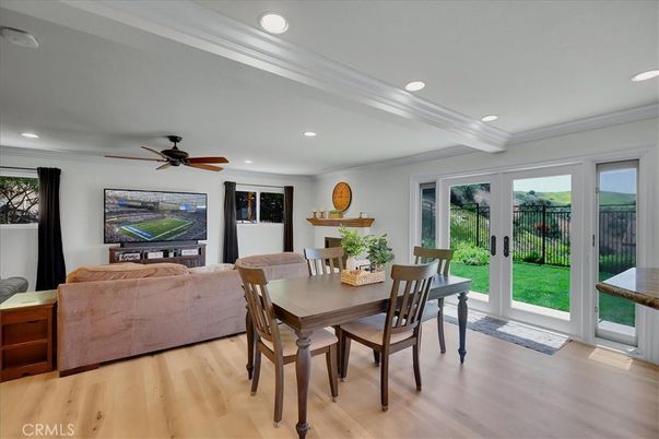 Dining room, Interior, Living room, Recessed Lighting, Wood Texture Flooring