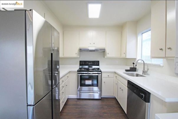 Interior, Kitchen, Stainless Steel Appliances, Wood Texture Flooring