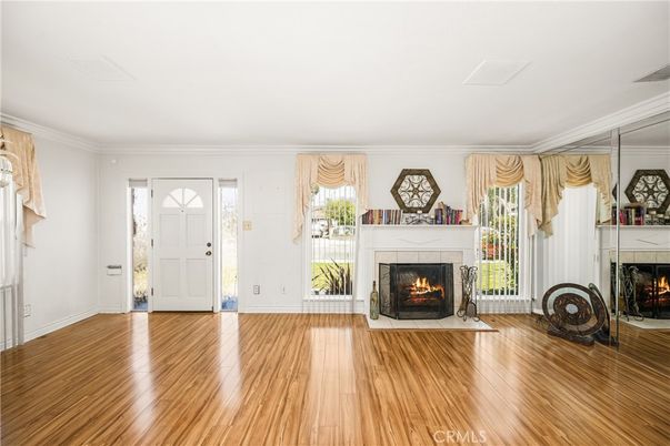 Empty room, Fireplace, Interior, Wood Texture Flooring