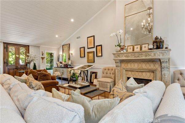 Chandelier, Fireplace, Interior, Living room, Recessed Lighting