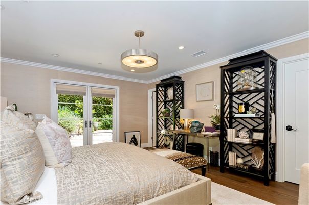 Bedroom, Home Office, Interior, Pendant Lights, Recessed Lighting, Wood Texture Flooring