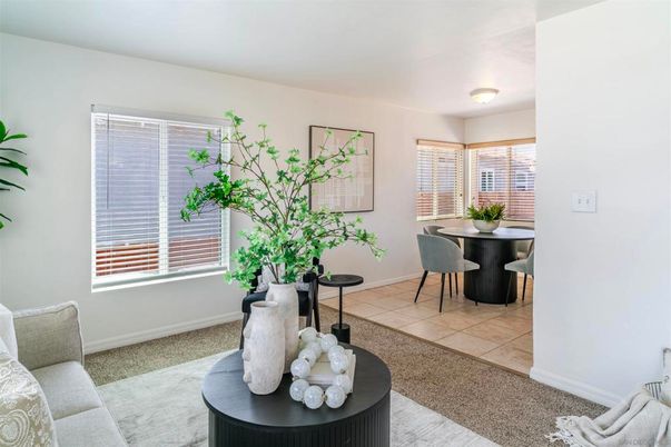 Dining room, Interior