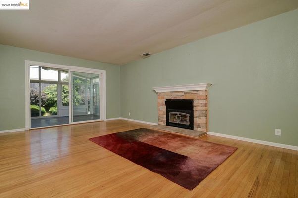 Empty room, Fireplace, Interior, Wood Texture Flooring