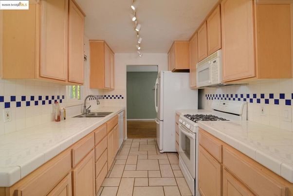 Interior, Kitchen, Tile Countertops