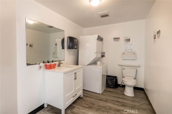 Bathroom, Interior, Washer, Wood Texture Flooring
