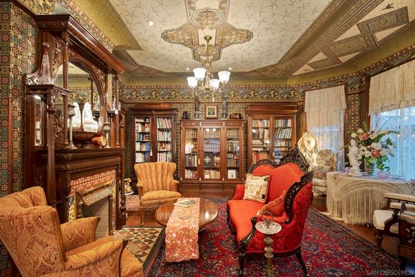 Chandelier, Interior, Living room, Recessed Lighting