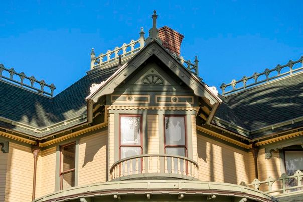 Exterior, Facade, Queen Anne Victorian