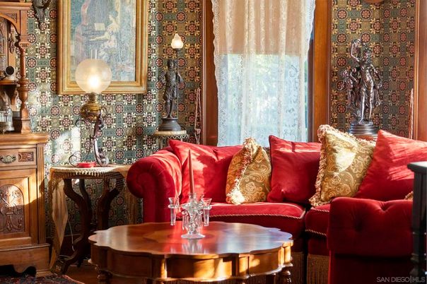 Interior, Living room