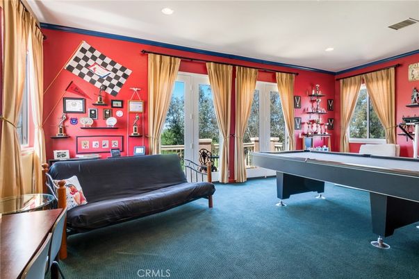 Billiard Table, Game Room, Interior, Recessed Lighting
