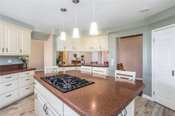 Dining room, Interior, Kitchen, Pendant Lights, Recessed Lighting, Wood Texture Flooring