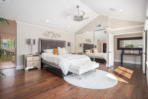 Bedroom, Interior, Recessed Lighting, Wood Texture Flooring