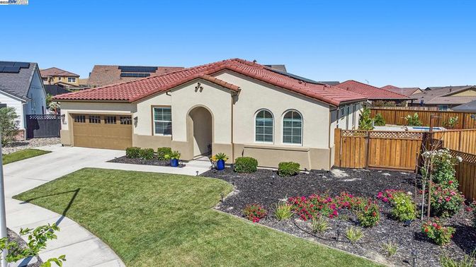 Attached, Backyard, Exterior, Facade, Solar Panels, Spanish Mediterranean