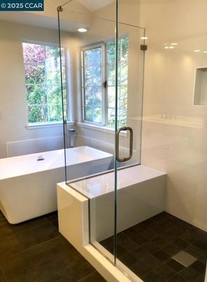 Bathroom, Free Standing Baths, Glass Shower, Interior, Recessed Lighting