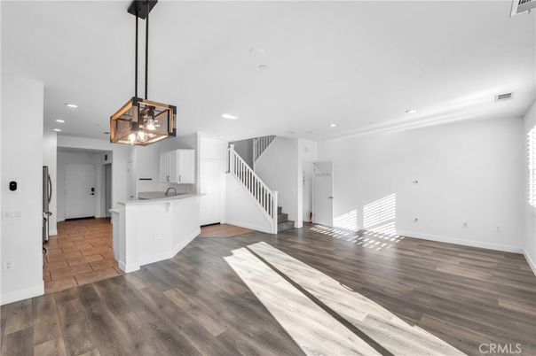 Interior, Pendant Lights, Recessed Lighting, Wood Texture Flooring