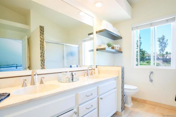 Bathroom, Dual Sink Vanities, Interior, Recessed Lighting