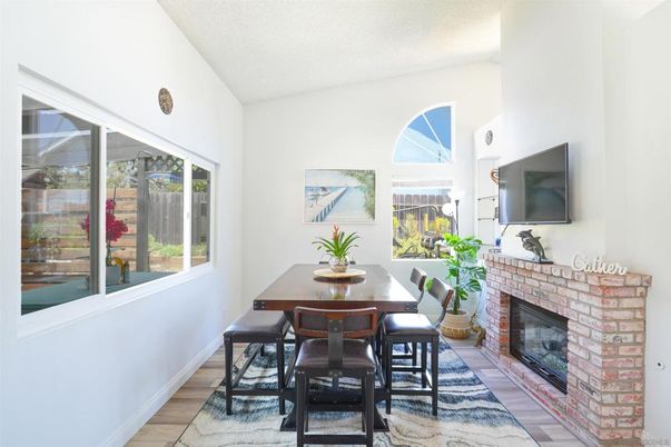 Dining room, Fireplace, Interior, Wood Texture Flooring