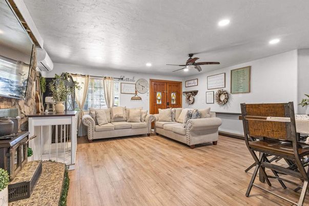 Interior, Living room, Recessed Lighting, Wood Texture Flooring