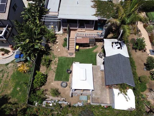 Exterior, Drone