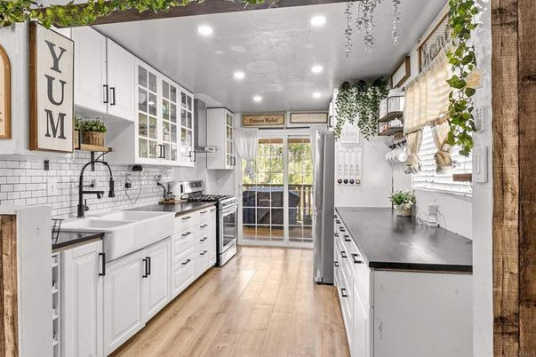 Interior, Kitchen, Recessed Lighting, Wood Texture Flooring