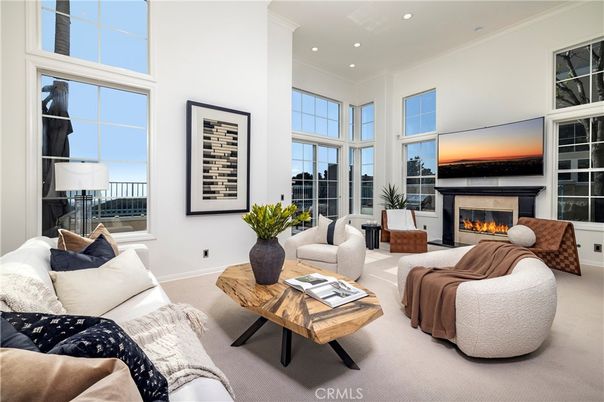 Fireplace, Interior, Living room, Recessed Lighting