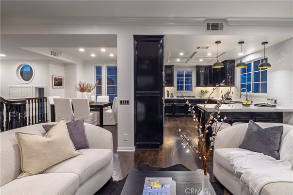 Dining room, Interior, Kitchen, Living room, Pendant Lights, Recessed Lighting, Wood Texture Flooring