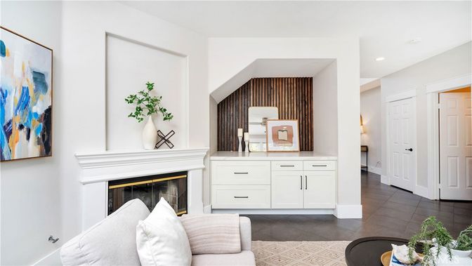 Fireplace, Interior, Recessed Lighting