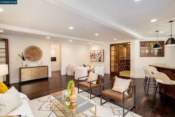 Dining room, Interior, Living room, Pendant Lights, Recessed Lighting, Wood Texture Flooring