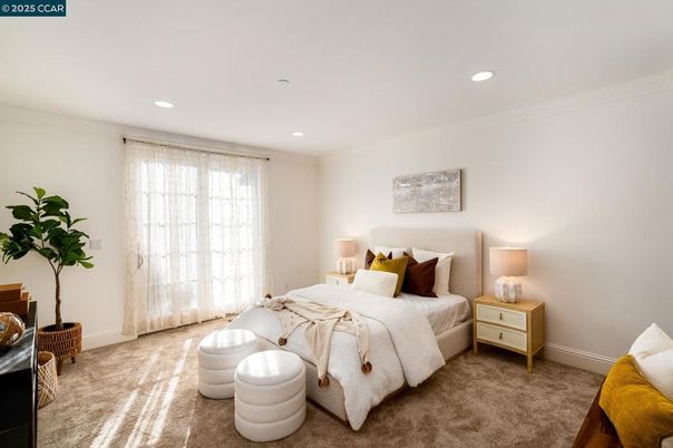Bedroom, Interior, Recessed Lighting