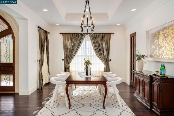 Dining room, Interior, Pendant Lights, Recessed Lighting, Wood Texture Flooring