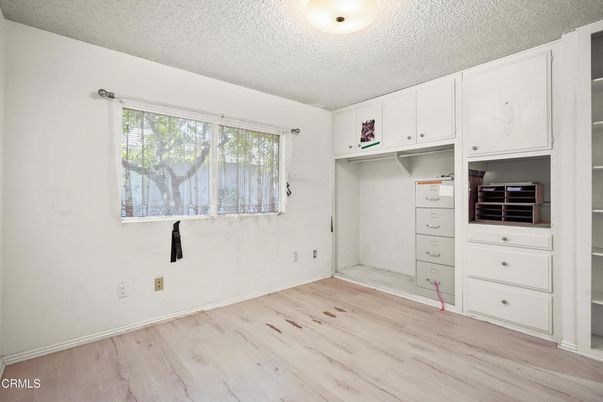 Empty room, Interior, Walk-in Closets, Wood Texture Flooring